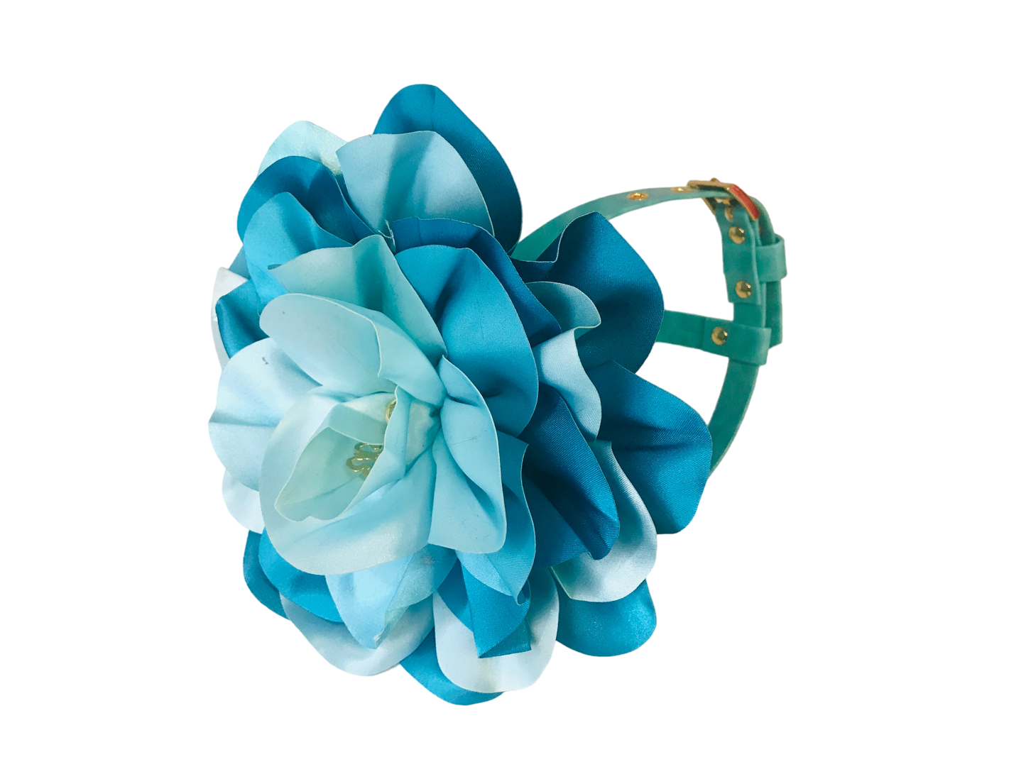 THE BOUQUET HARNESS