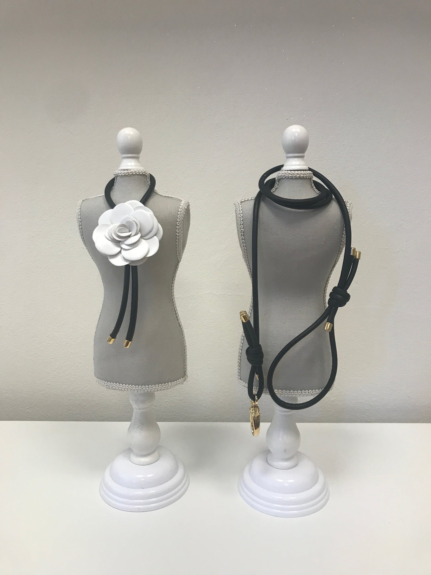 Collana Fiore in Ecopelle