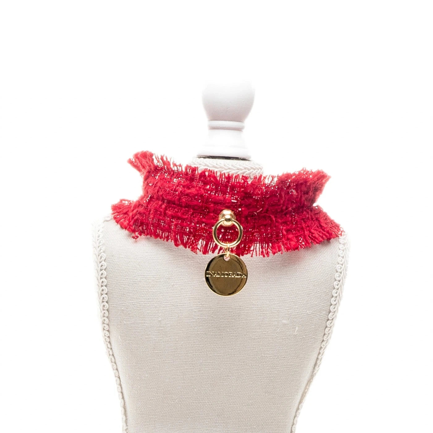 Dettagli collare natalizio stile Chanel | My Pet Luxury Boutique | mypetluxuryboutique.com